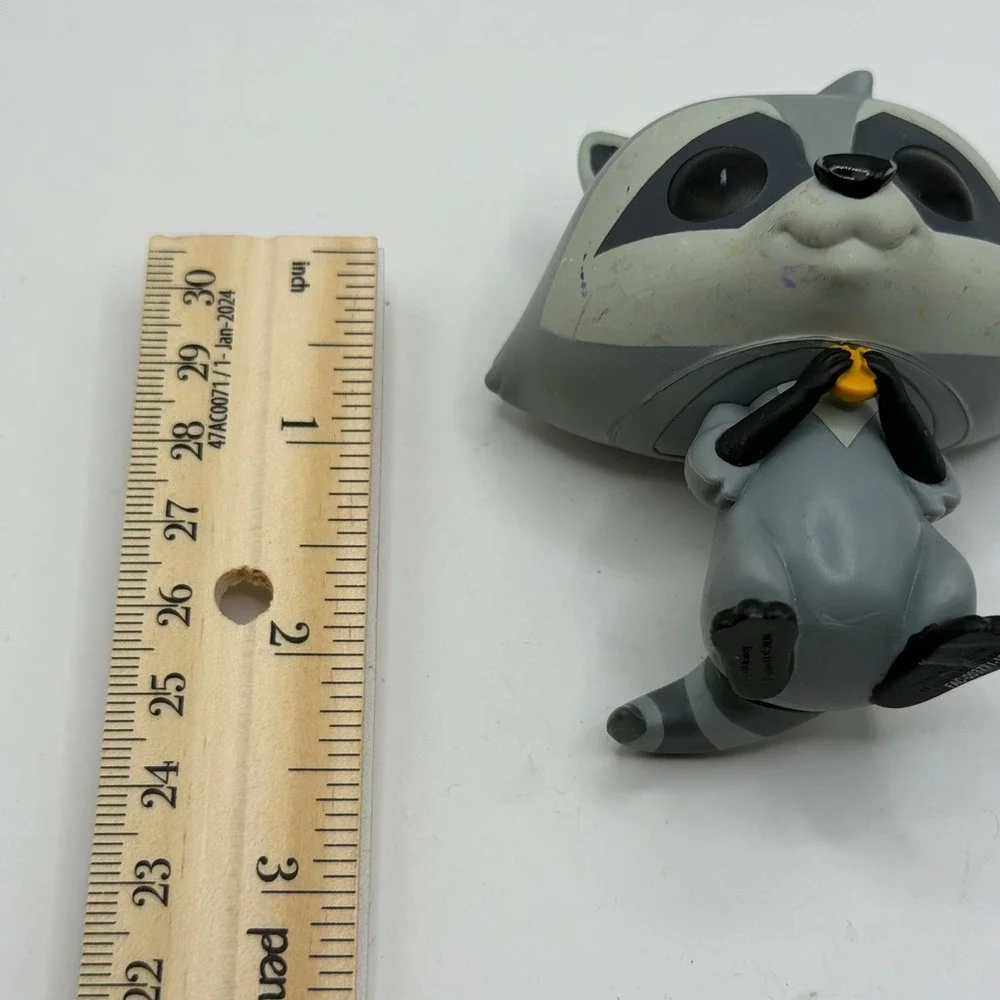Disney Pocahontas Meeko Raccoon Vinyl Figure 3.25 Inch Collectible Toy